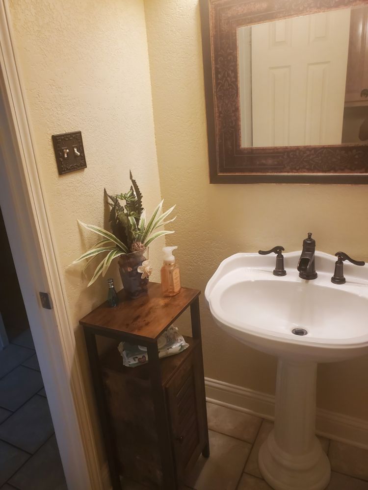 Revisión de fotos del gabinete de baño BF13CW01