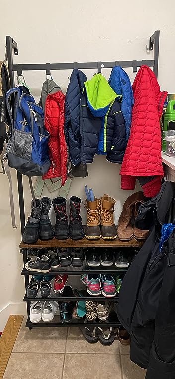 BF76XJ01 Coat and Shoe Storage Rack photo review